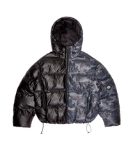 Load image into Gallery viewer, Heat-Reactive Star Camo Puffer Jacket
