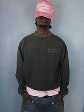 Load image into Gallery viewer, Star Logo Sunfaded Crewneck