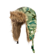 Load image into Gallery viewer, Reflective Star Camo Trapper Hat
